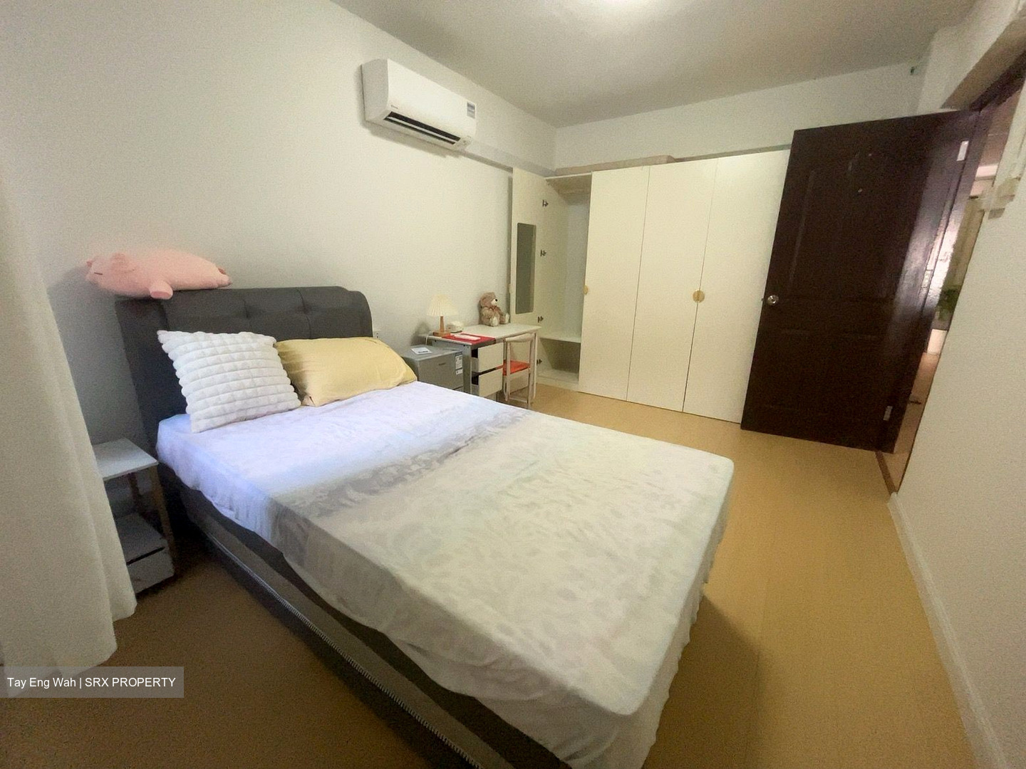 Blk 211 Jurong East Street 21 (Jurong East), HDB 3 Rooms #553675151